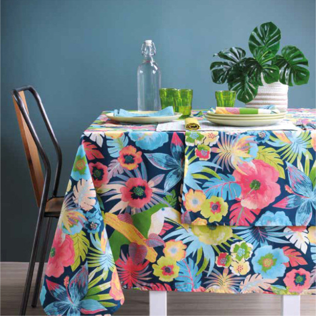 Araca Celadon Garden – Tekstilvoksdug med store blomster – 155 cm bred