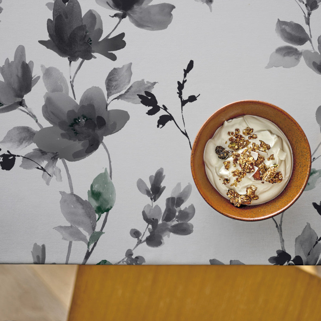 Poetic Grey – Södahl tekstilvoksdug med skridsikker bagside, miljø