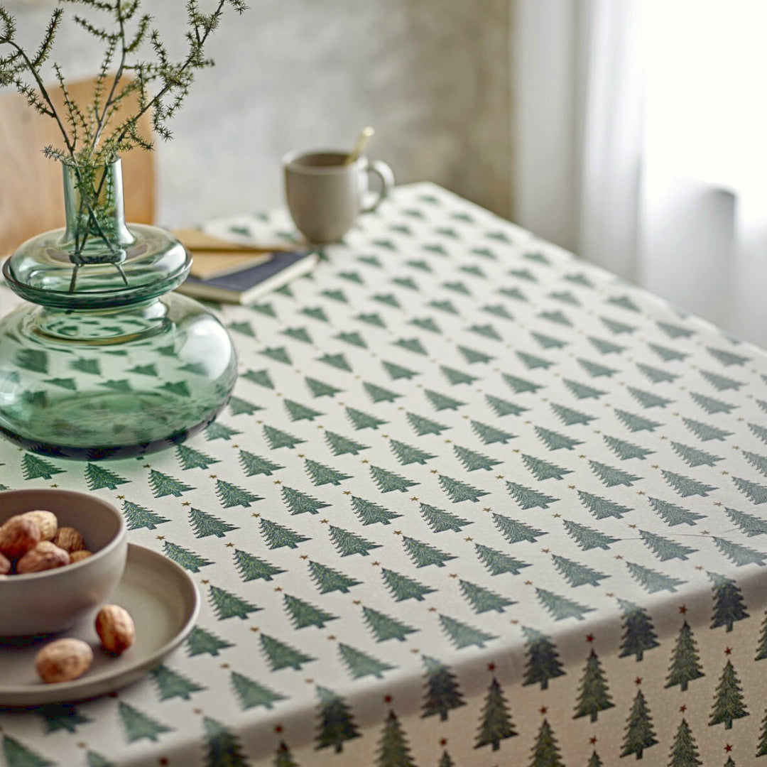 Christmas Trees – Södahl tekstilvoksdug med skridsikker bagside