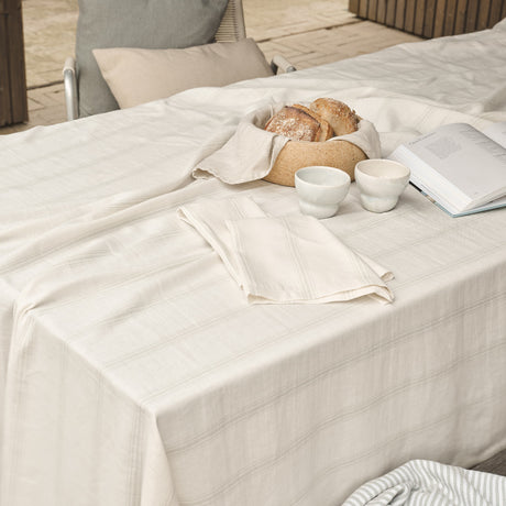 Compliments Brise Grå/Grøn – Let hørdug med afdæmpede striber 200 x 200 cm