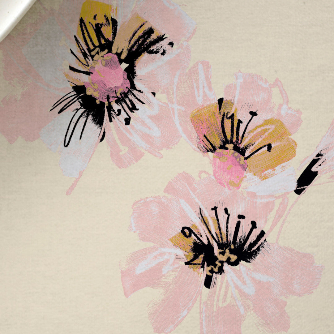 Flora Yellow – Södahl tekstilvoksdug med skridsikker bagside, nærbillede