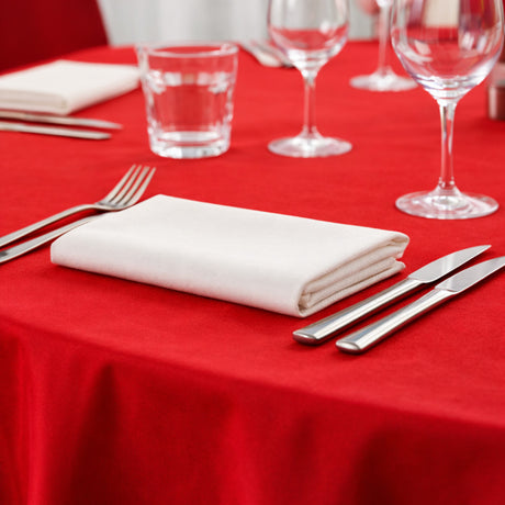 Gastro Rød – Klassisk rund festdug i damask Ø220 cm, nærbillede