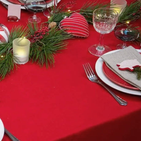 Lino Red – Ensfarvet tekstilvoksdug i hør – 140 cm bred, miljø