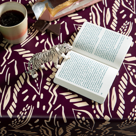 Lola voksdug – Dakarai Pinot Noir Pattern