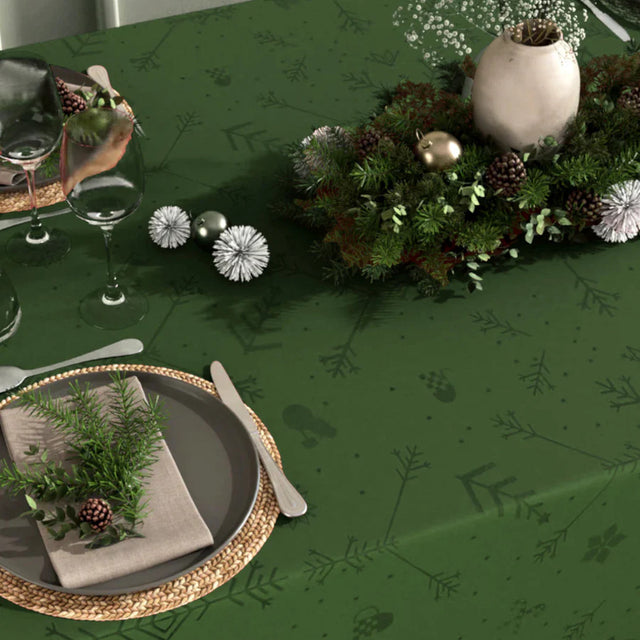 Noel Grøn fra Engholm – Damaskvævet juledug 150 x 270 cm
