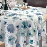 Nordfavn Gerbera Blå – Voksdug med let blomsterprint i blå toner, rund