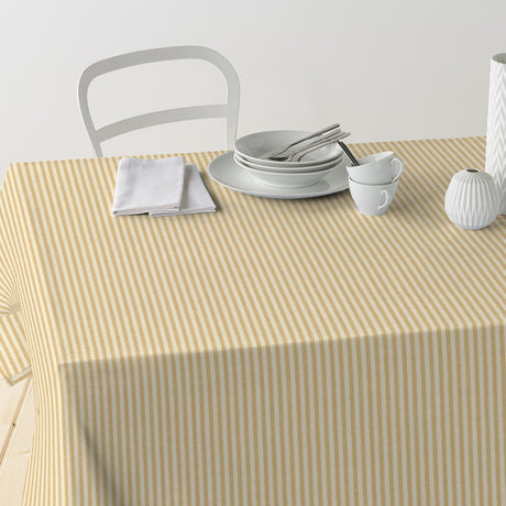 Nordfavn Ibiza Støvet Okker – Stribet tekstilvoksdug i varm gylden tone