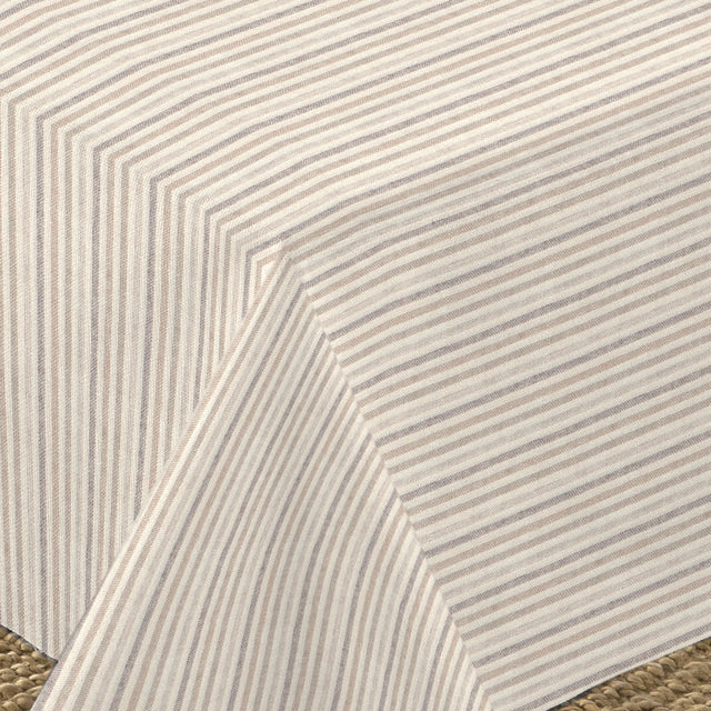 Nordfavn Pitiusa Sand/Beige – Stribet tekstilvoksdug i rolige naturtoner