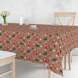 Nordfavn Regalos – Juletekstilvoksdug i brun med nisser og gaveglæde