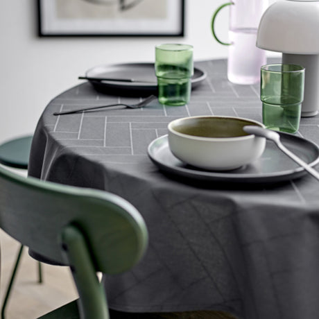 Södahl Tiles rund damaskdug i ash – Ø180 cm