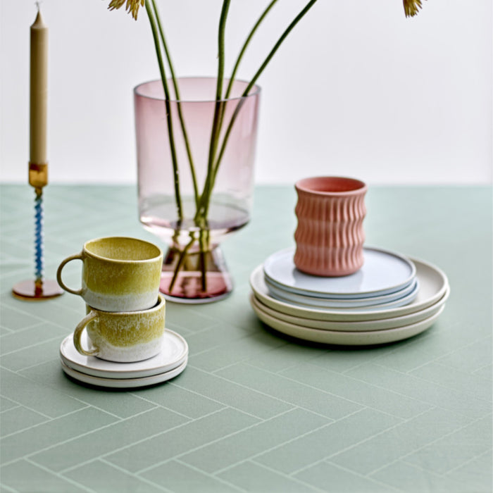 Tiles Hedge Green – Södahl tekstilvoksdug med skridsikker bagside